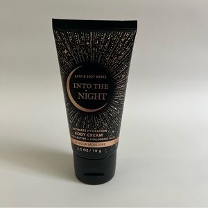 Bath & Body Works into the Night Ultimate Hydration Body Cream 2.5oz